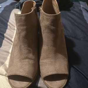 Tan wedge ankle height boots. - size 12W